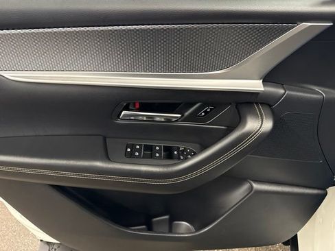 Used 2025 MAZDA CX-90 Plug-In Hybrid w/ Premium Plus AWD/4WD image 10