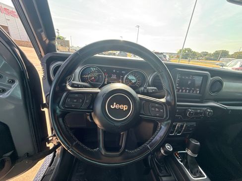 Used 2020 Jeep Wrangler Unlimited Sport AWD/4WD image 13