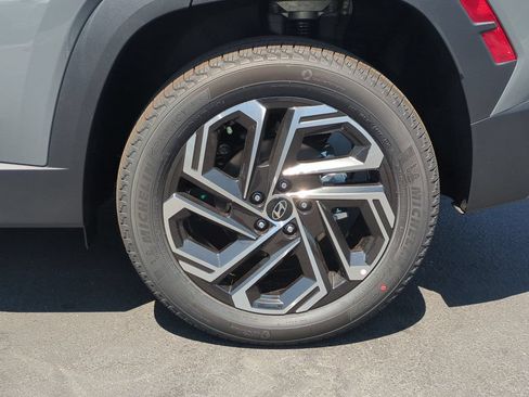 New 2026 Hyundai Tucson Limited AWD/4WD image 11