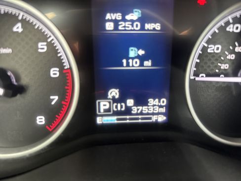 Used 2022 Subaru Forester Premium image 21