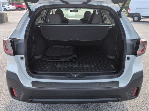 Used 2021 Subaru Outback Premium AWD/4WD image 29