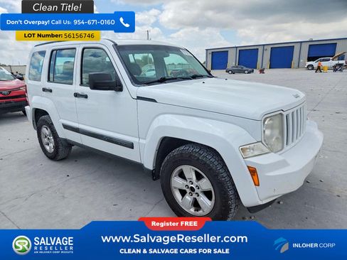 Used 2012 Jeep Liberty Sport AWD/4WD image 5