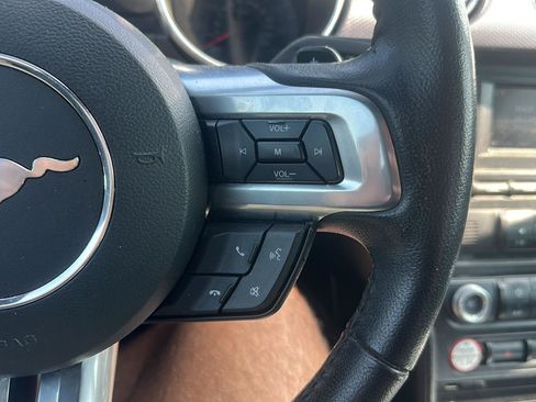 Used 2015 Ford Mustang Coupe RWD image 14