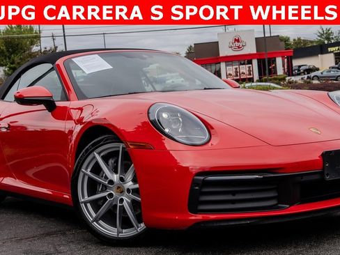 Used 2024 Porsche 911 Carrera image 3