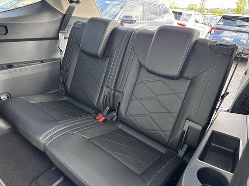 New 2026 Volkswagen Atlas SE image 23