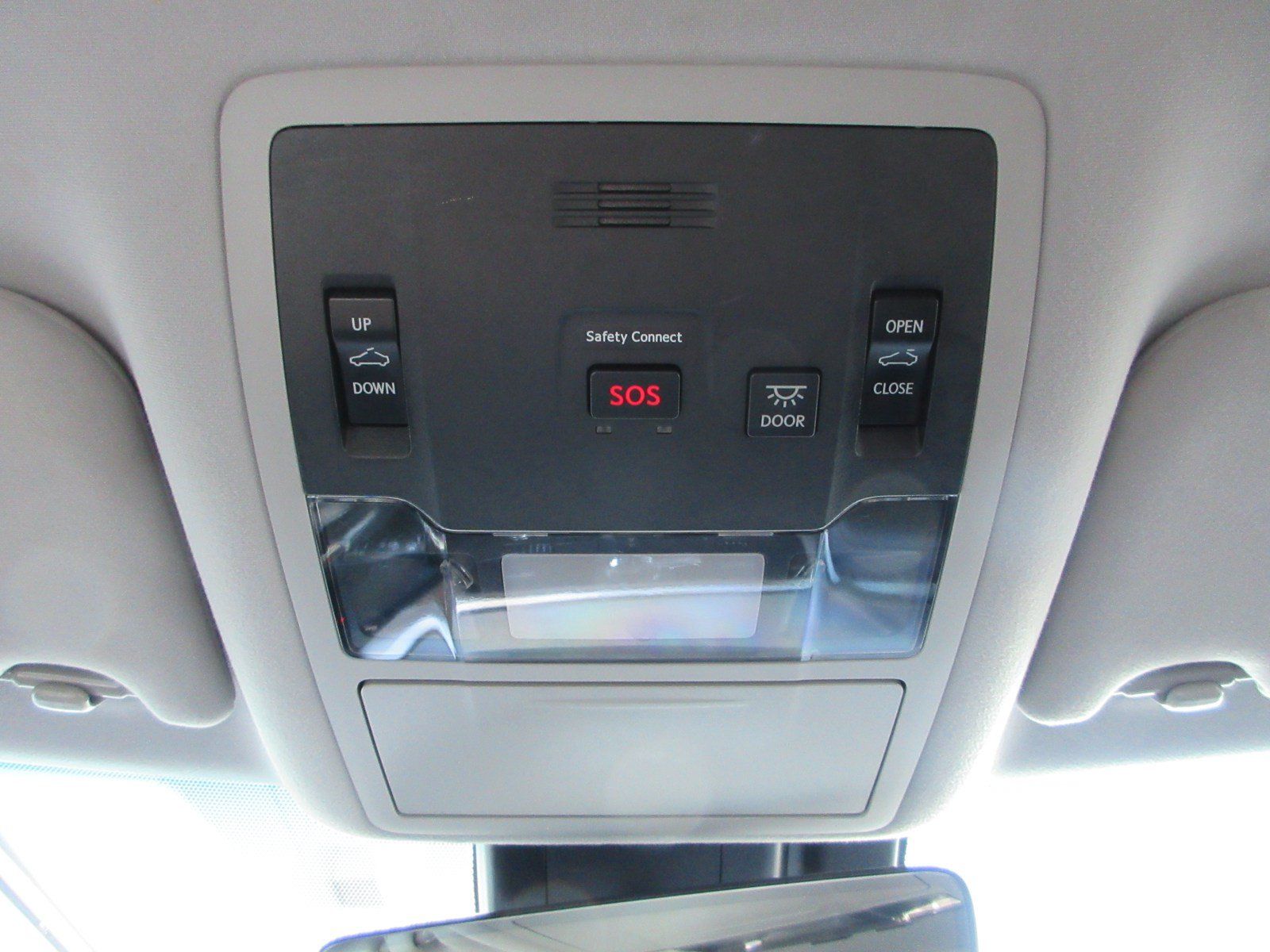 Used 2017 Lexus RX 450h AWD w/ Cold Weather Package image 18