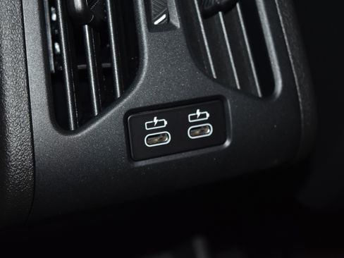 New 2026 BMW X1 xDrive28i w/ Technology Package image 17