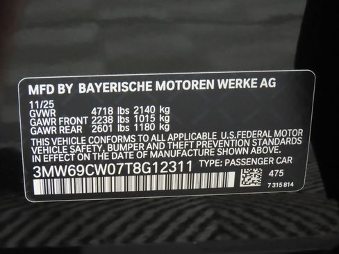 New 2026 BMW 330i Sedan w/ Premium Package image 32