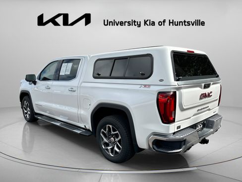 Used 2023 GMC Sierra 1500 SLT w/ SLT Premium Package AWD/4WD image 6