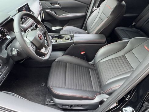 New 2026 Nissan Rogue SV w/ Rock Creek Premium Package AWD/4WD image 22