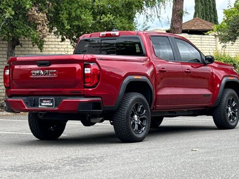 Used 2023 GMC Canyon Elevation w/ Convenience Package AWD/4WD image 5
