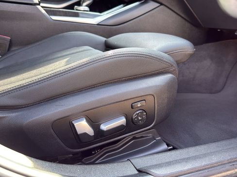 Used 2019 BMW 330i xDrive Sedan AWD/4WD image 22