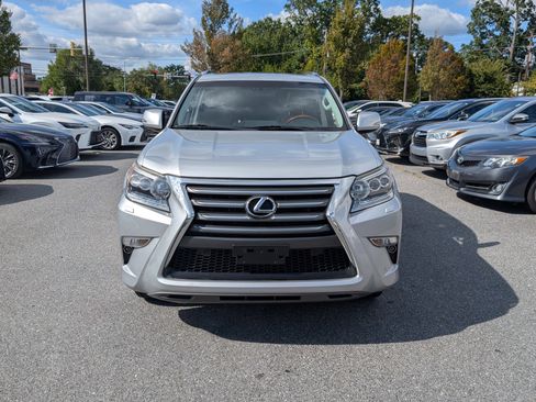 Used 2016 Lexus GX 460 w/ Premium Package image 8