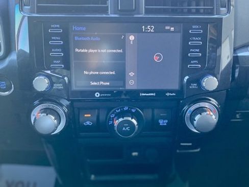 Used 2022 Toyota 4Runner TRD Off-Road Premium image 16