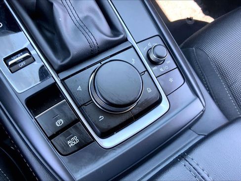 Used 2025 MAZDA CX-30 AWD 2.5 S image 32