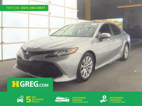 Used 2020 Toyota Camry LE FWD image 1