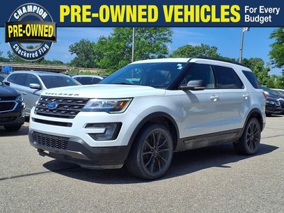 Used 2017 Ford Explorer XLT w/ Equipment Group 202A