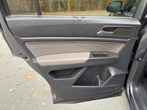 Used 2022 Volkswagen Atlas SE image 15