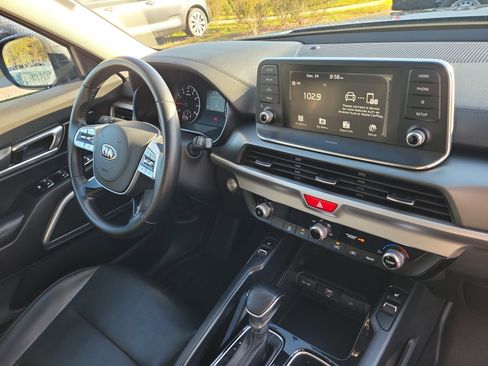 Used 2021 Kia Telluride S image 7