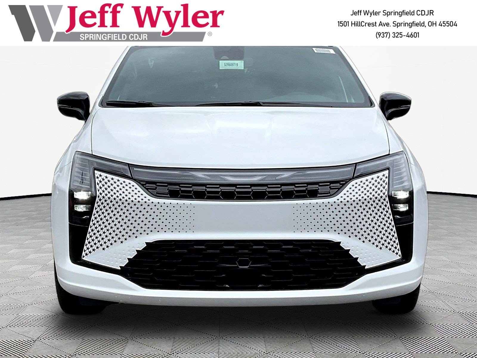 New 2027 Chrysler Pacifica Select FWD image 2
