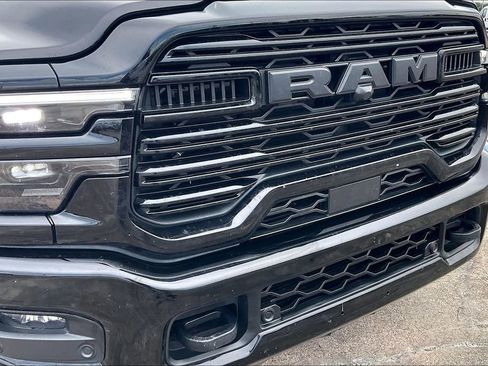 Used 2025 RAM 3500 Laramie w/ Night Edition AWD/4WD image 34