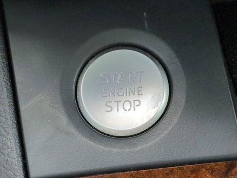 Used 2018 Audi Q5 2.0T Premium Plus w/ Premium Plus Package image 29