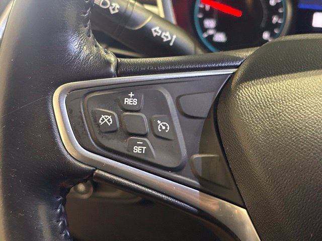 Used 2019 Chevrolet Equinox LT FWD image 16