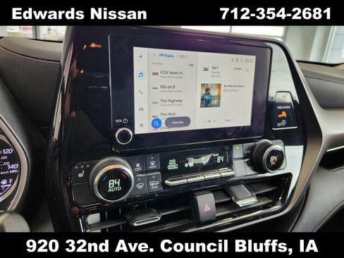 Used 2023 Toyota Highlander XLE image 31