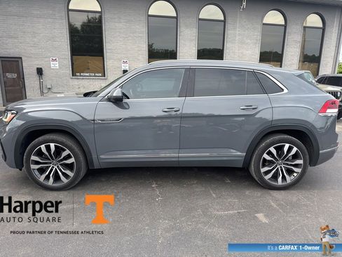 Used 2020 Volkswagen Atlas Cross Sport SEL Premium R-Line AWD/4WD image 2