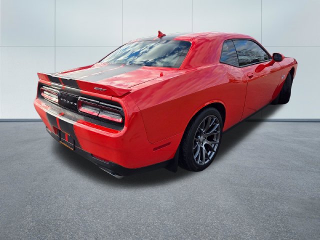 Used 2017 Dodge Challenger SRT RWD image 7