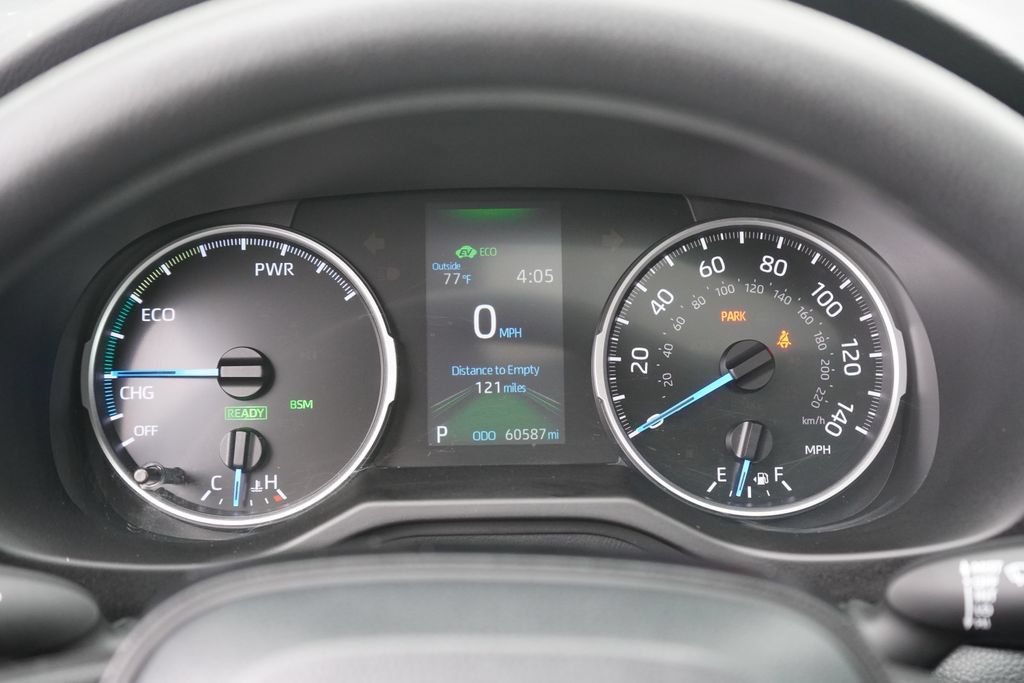 Used 2019 Toyota RAV4 XLE w/ Convenience Package AWD/4WD image 19