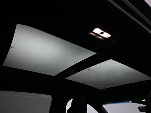 Used 2019 Lincoln Nautilus Select image 41