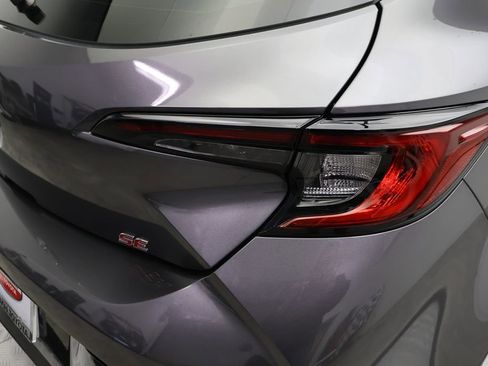 Used 2025 Toyota Corolla SE image 9