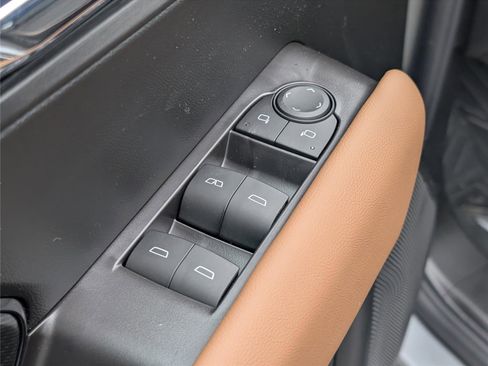 New 2026 GMC Canyon AT4 image 28