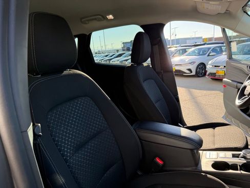 Used 2025 Ford Escape Active image 20