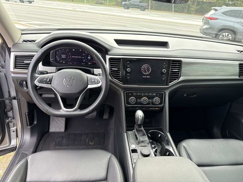 Used 2021 Volkswagen Atlas SEL image 19