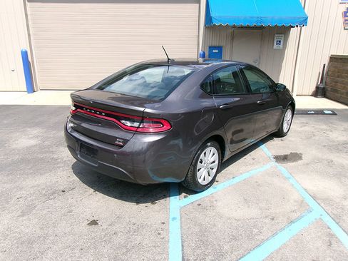 Used 2014 Dodge Dart SXT image 3