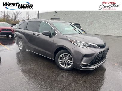 Used 2022 Toyota Sienna XSE