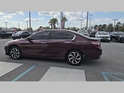Used 2017 Honda Accord EX-L image 27