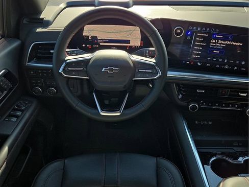 Used 2025 Chevrolet Tahoe RST w/ Comfort Package image 18