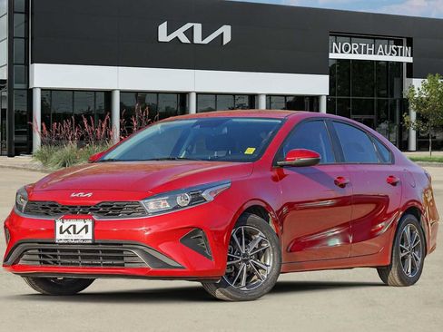 Used 2022 Kia Forte LXS w/ LXS Technology Package image 1
