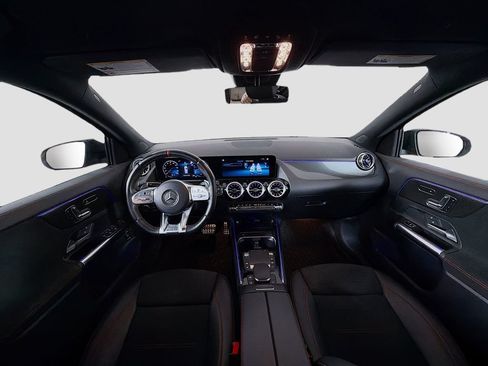 Used 2022 Mercedes-Benz GLA 35 AMG 4MATIC image 9