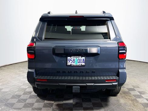 Certified 2025 Toyota 4Runner TRD Off-Road Premium w/ Tow Technology Package AWD/4WD image 7