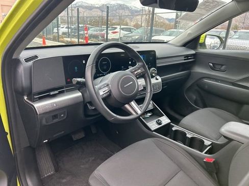 Used 2024 Hyundai Kona SEL image 10