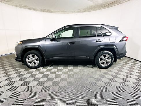 Used 2025 Toyota RAV4 XLE FWD image 6