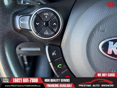 Used 2017 Kia Soul FWD image 28