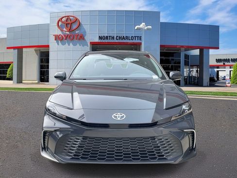 New 2026 Toyota Camry SE image 3