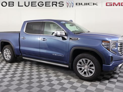 Certified 2026 GMC Sierra 1500 Denali w/ Technology Package AWD/4WD image 2