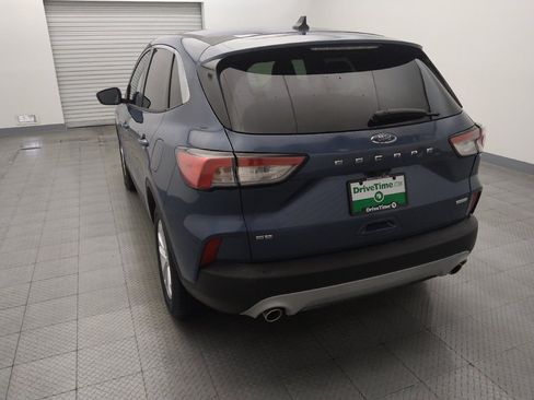 Used 2020 Ford Escape SE image 6