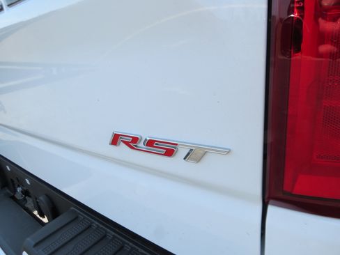 Used 2026 Chevrolet Silverado 1500 RST AWD/4WD image 14